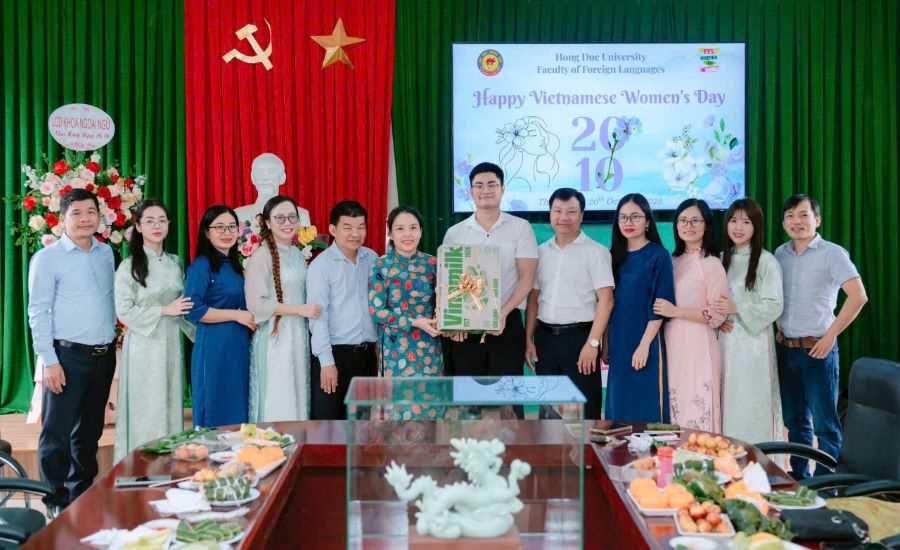 Khoa Ngoại ngữ, Trường Đại học Hồng Đức tổ chức Tọa đàm kỷ niệm 95 năm Ngày Phụ nữ Việt Nam (20/10/1930 - 20/10/2025)